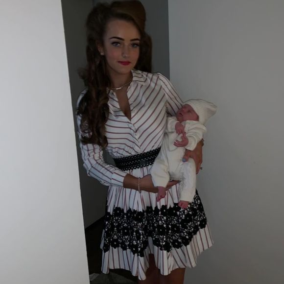 Meet your Posher, Elizabeth - Picture 1 of 1